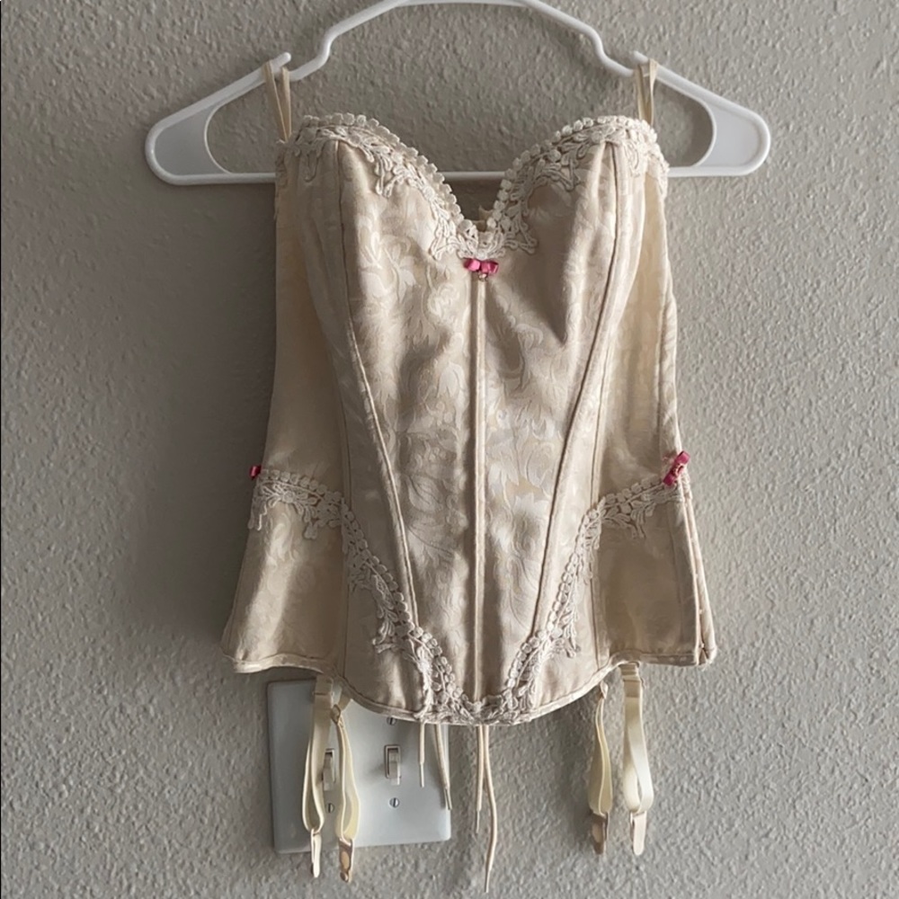 Frederick’s of Hollywood Ivory Corset